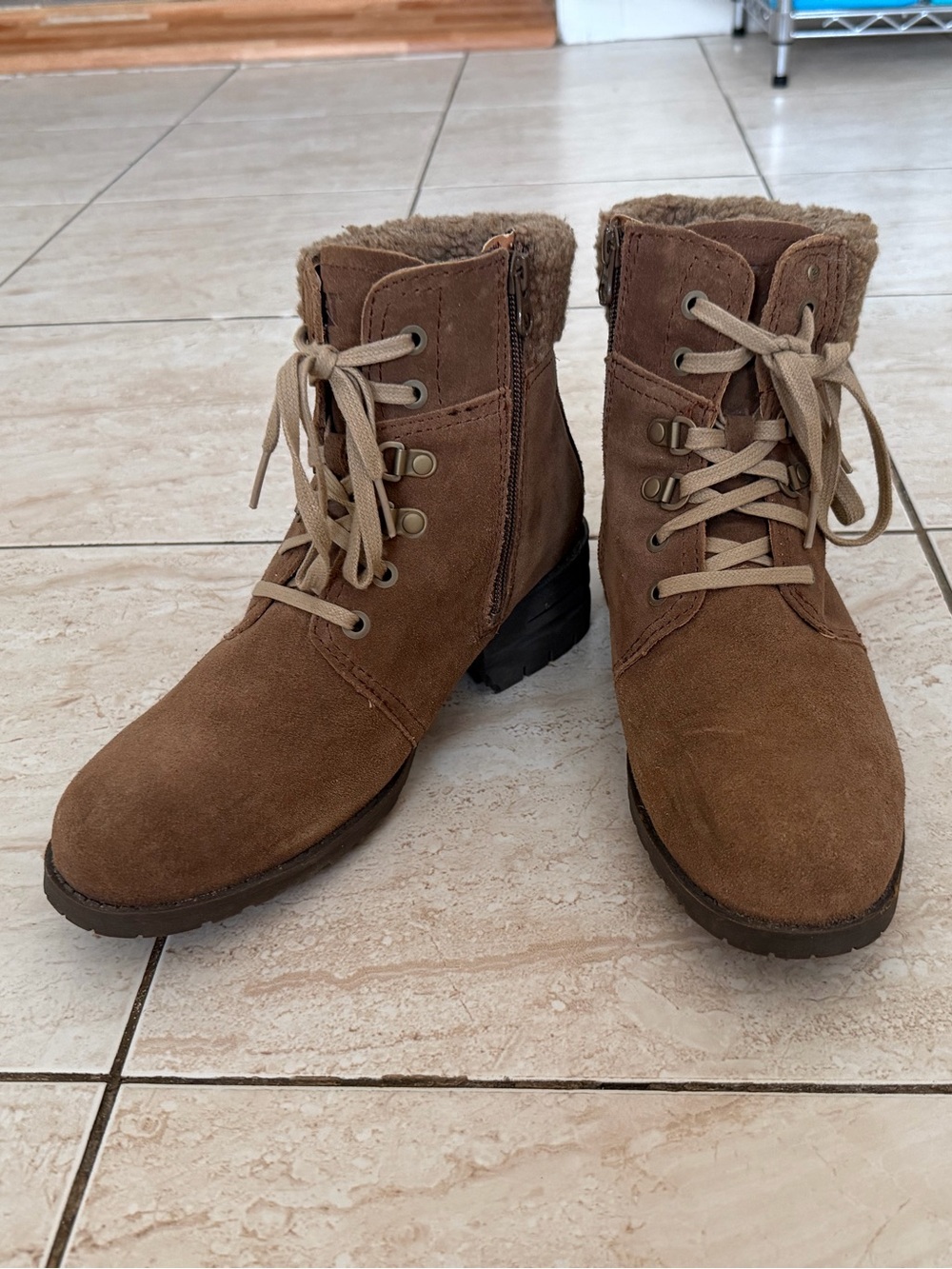 CAT Suede boots